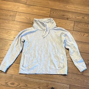Vineyard Vines Gray Sweatshirt